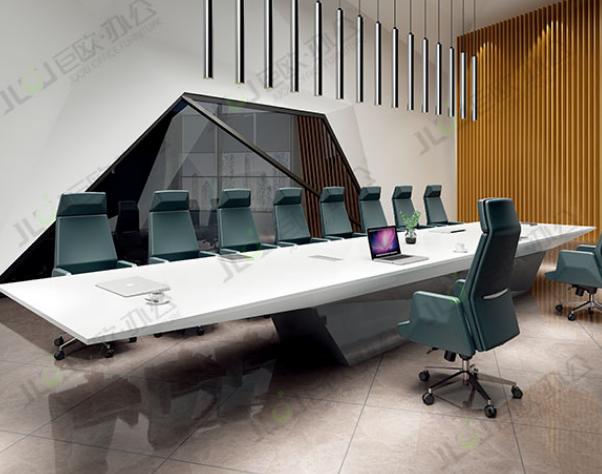 現(xian)代(dai)辦(bàn)公(gōng)傢(jia)具(ju)